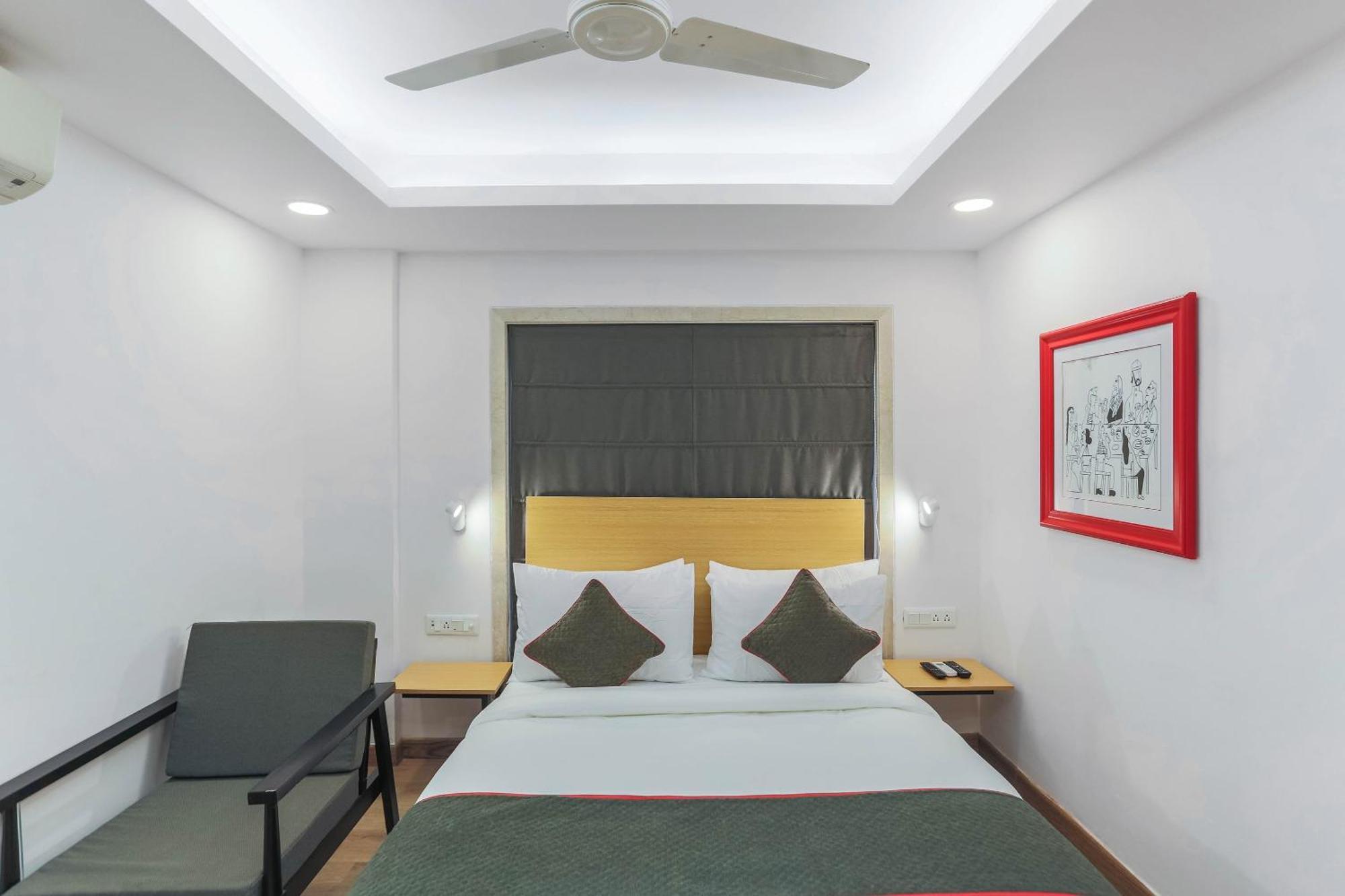 Super Townhouse Habitat New Town Rooms & Party Spaces 加尔各答 外观 照片